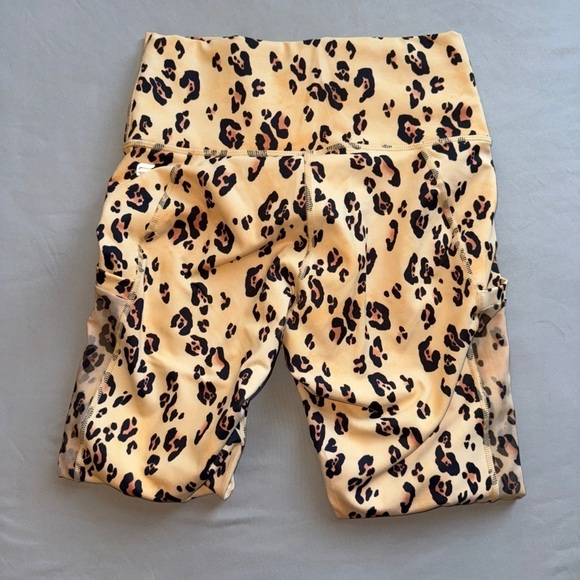 NWT Cheetah Print Fabletics Leggings - Picture 3 of 6